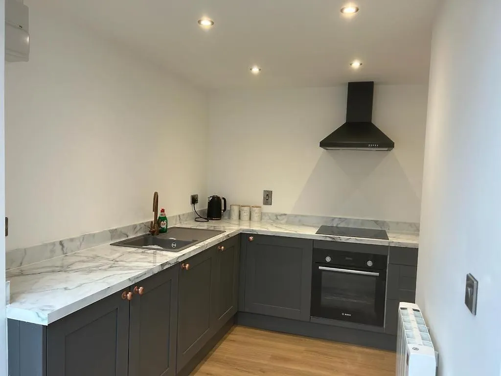 The Woodpecker Apartment Scarborough Homestay